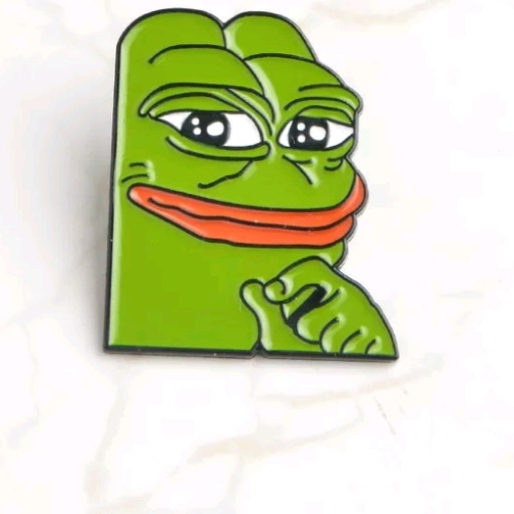 Pepe the frog enamel brooches pin